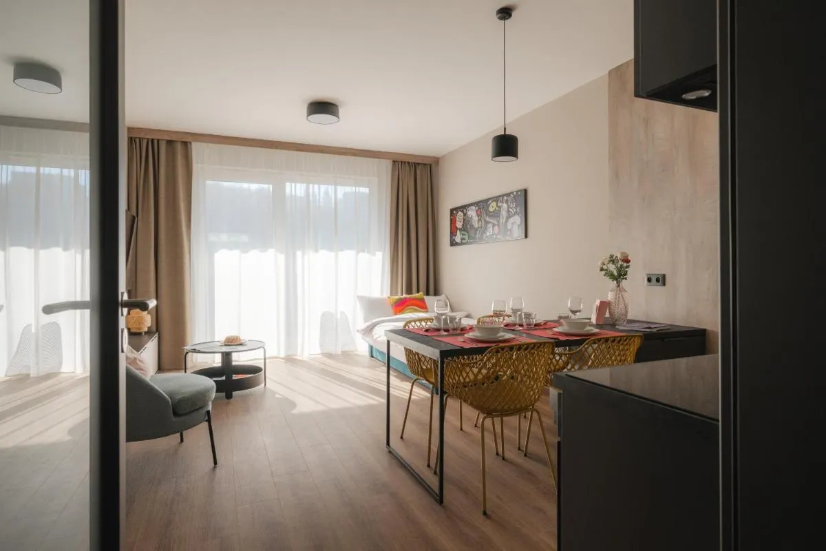 Avenue Apartments - 2