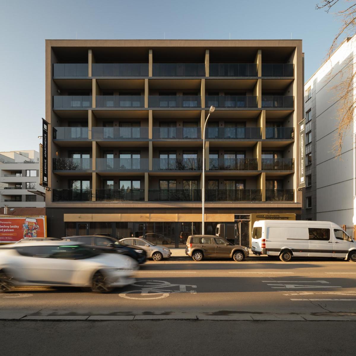 Image 6 of Avenue Apartments