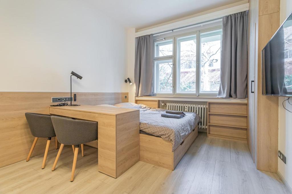 Image of Business Studio Andel, 10 min to Centre, NETFLIX, Paid Parking