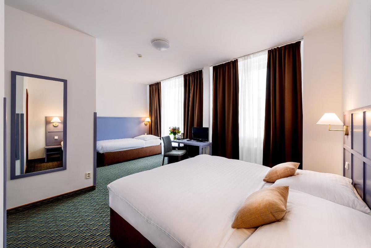 Image 2 of Central Hotel Prague