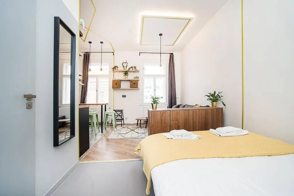 Central designer studio by beautiful park & church - 2