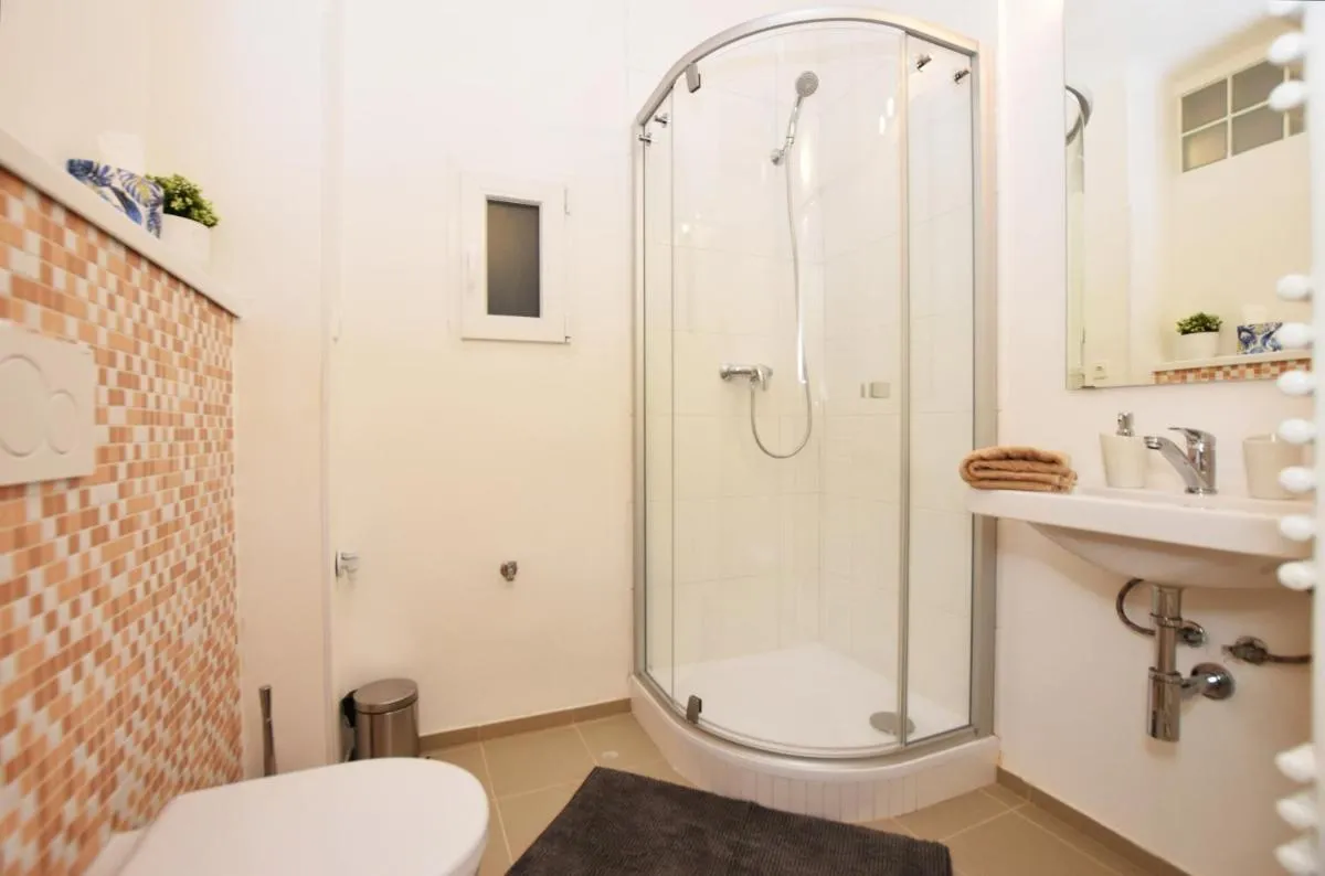 Císařka Apartments - 3