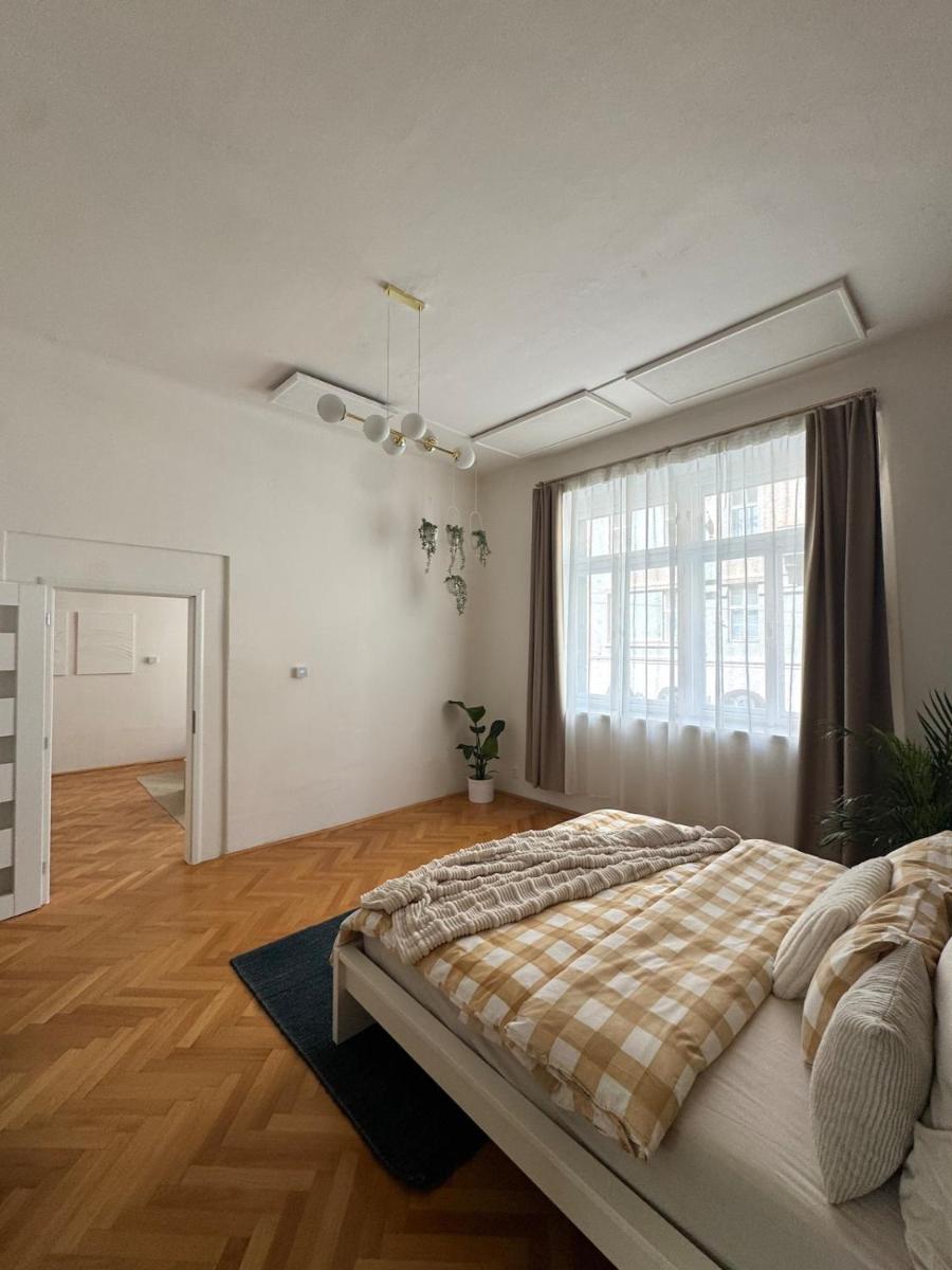 Image 1 of City center apartment