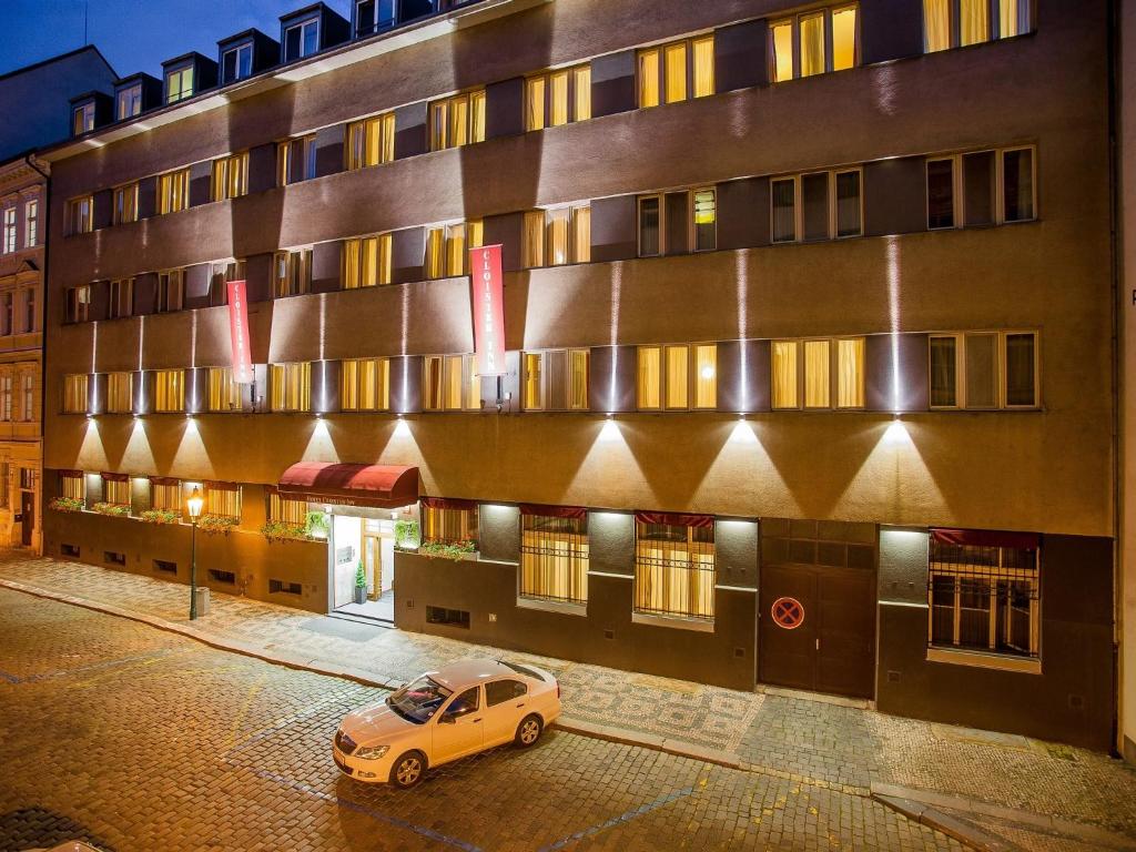 Image of Cloister Inn Hotel