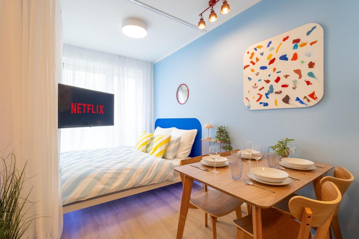 Image 5 of Colorful Apartment – Balcony, Free Parking, by Gravity Prague