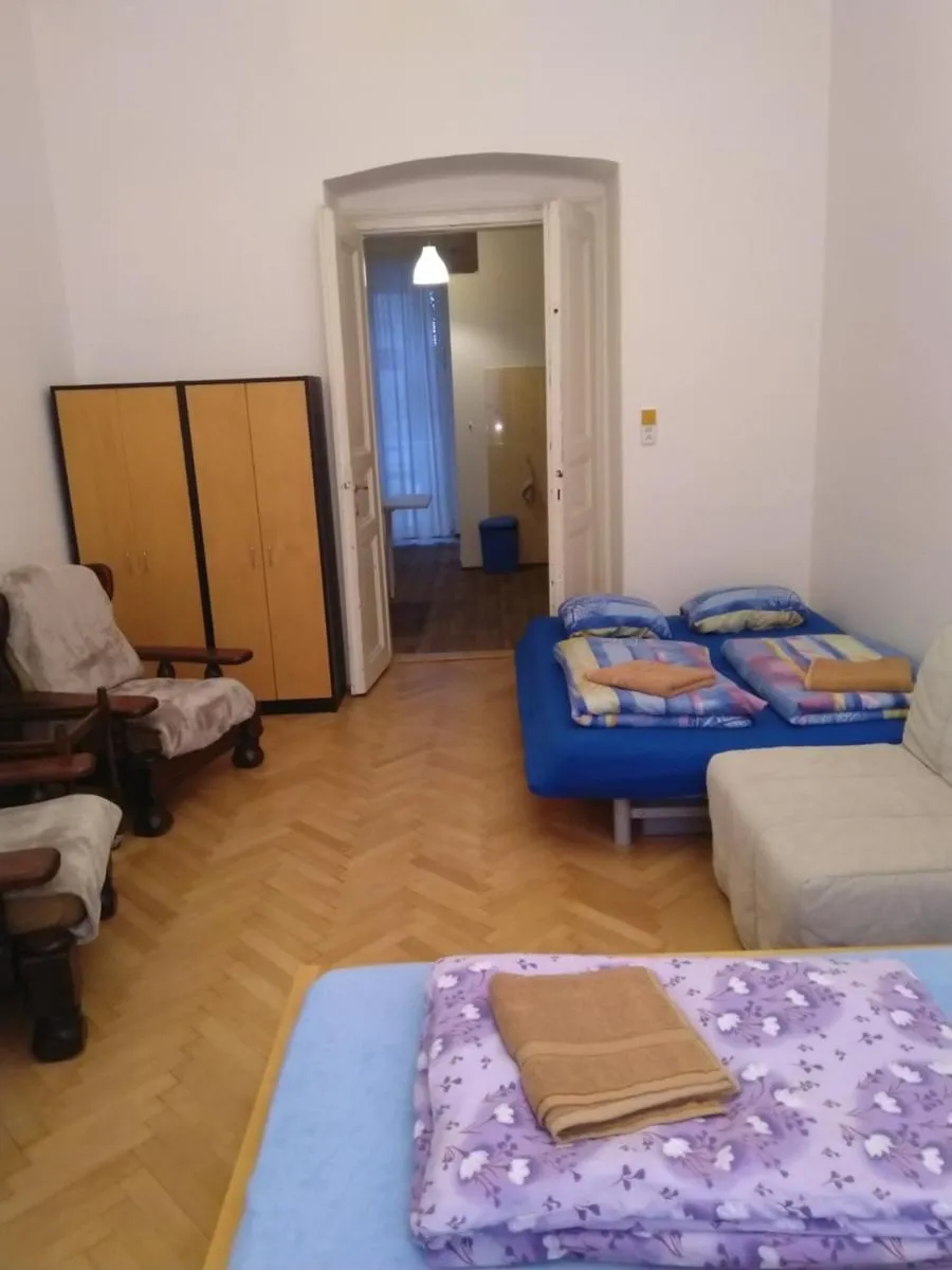 Comfy apartments in good area - 2