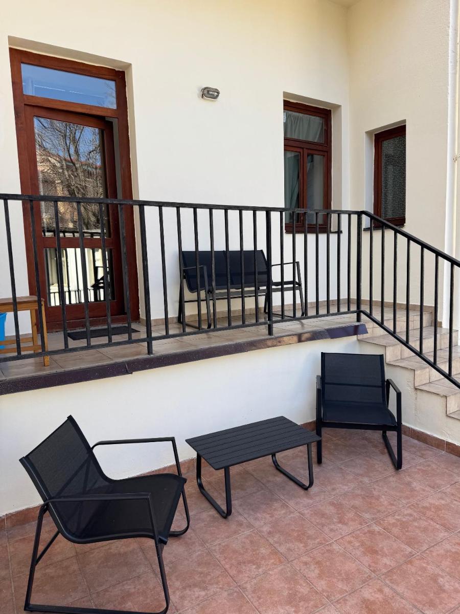 Image 4 of Cosy Studio with terrace near Florenc