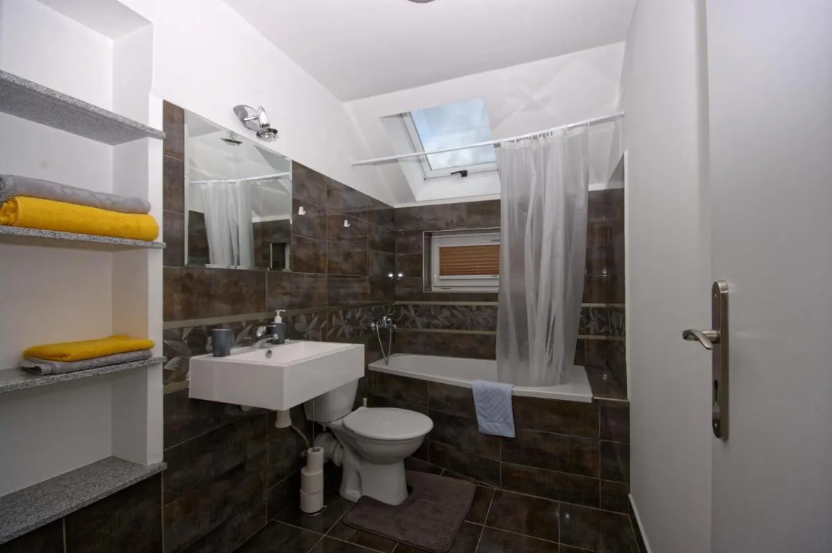 Cozy Gardens Apartments in Prague - 3