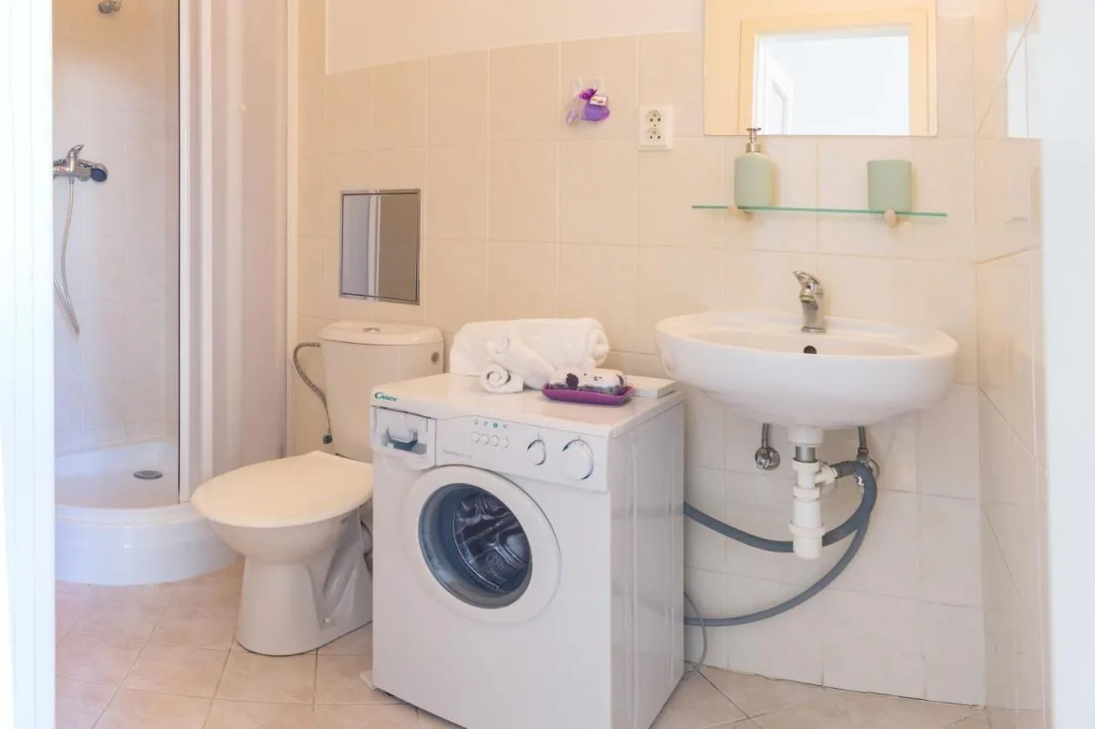 Downtown Apartments Kozatska - 3