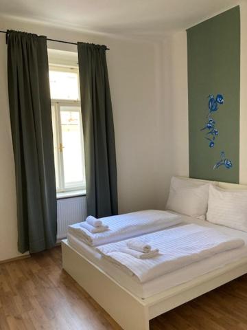 Image 3 of Erbenova Apartments