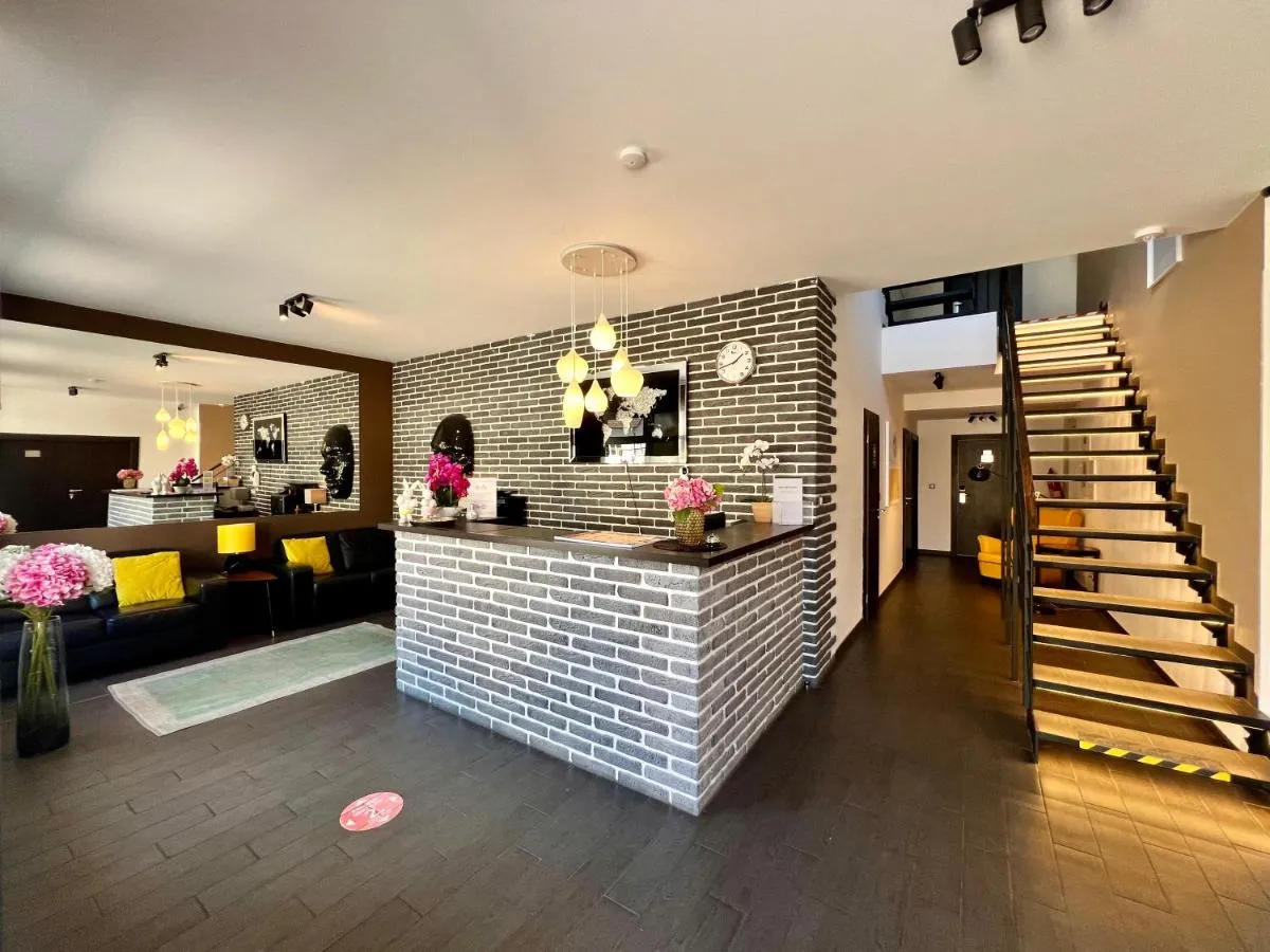 Grand Petit Hotel ex Shato Gesson - 2