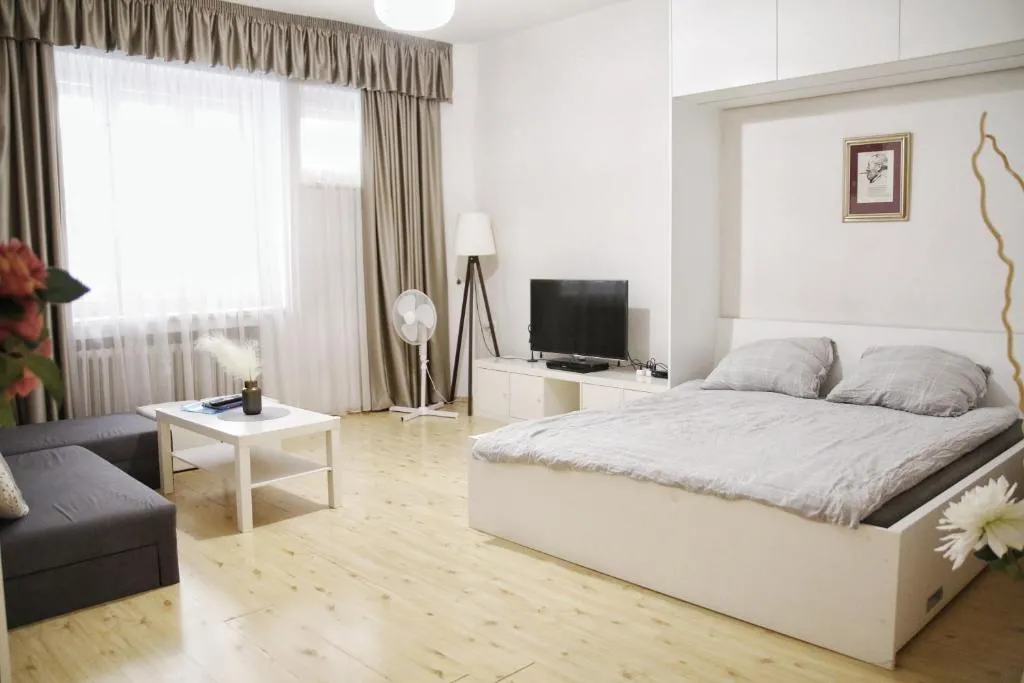 Heart of Old Town Apartment by National Theater