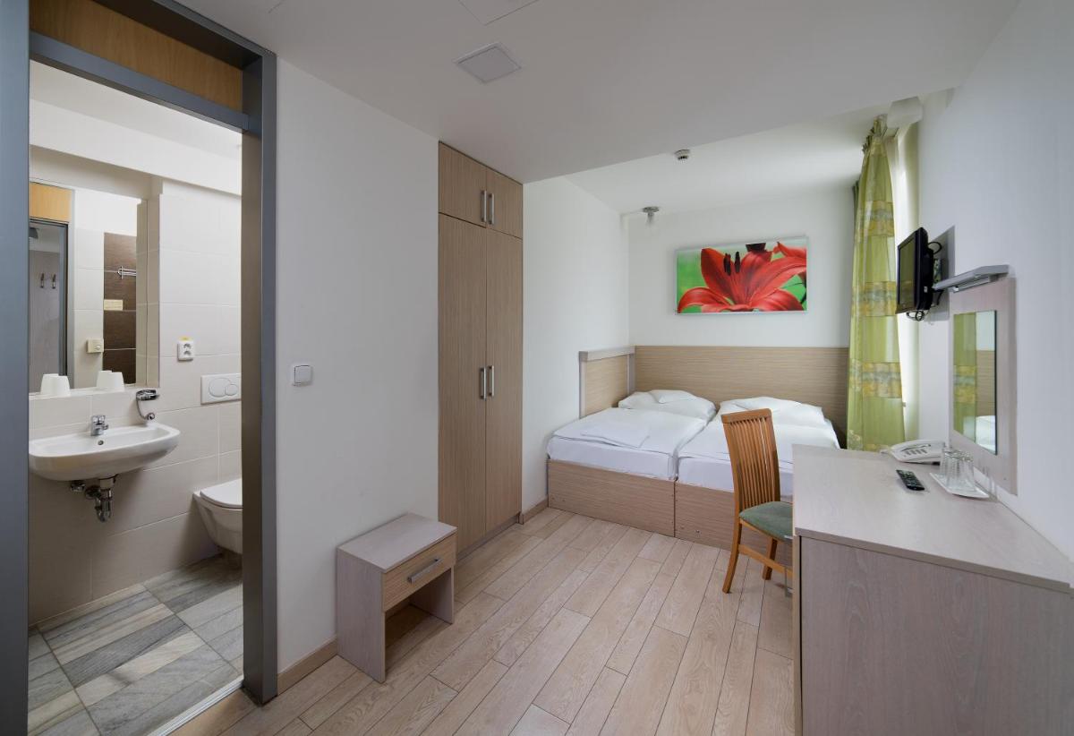 Image 2 of Hotel Ankora
