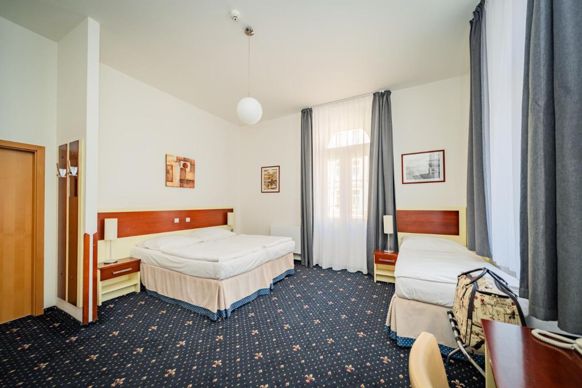 Image 1 of Hotel Atos