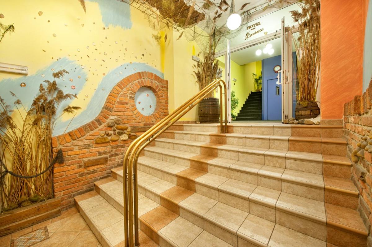 Image 5 of Hotel Henrietta