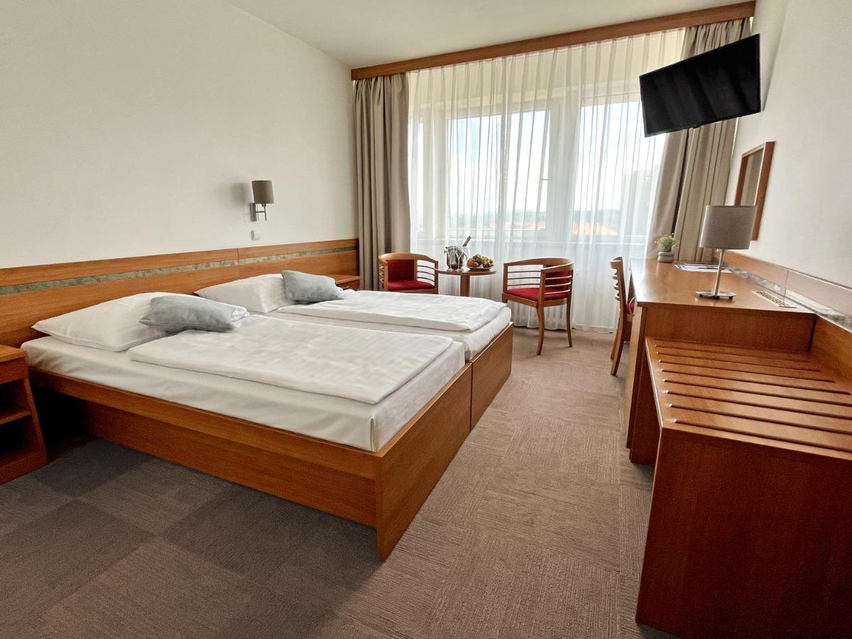 Image 1 of Hotel ILF