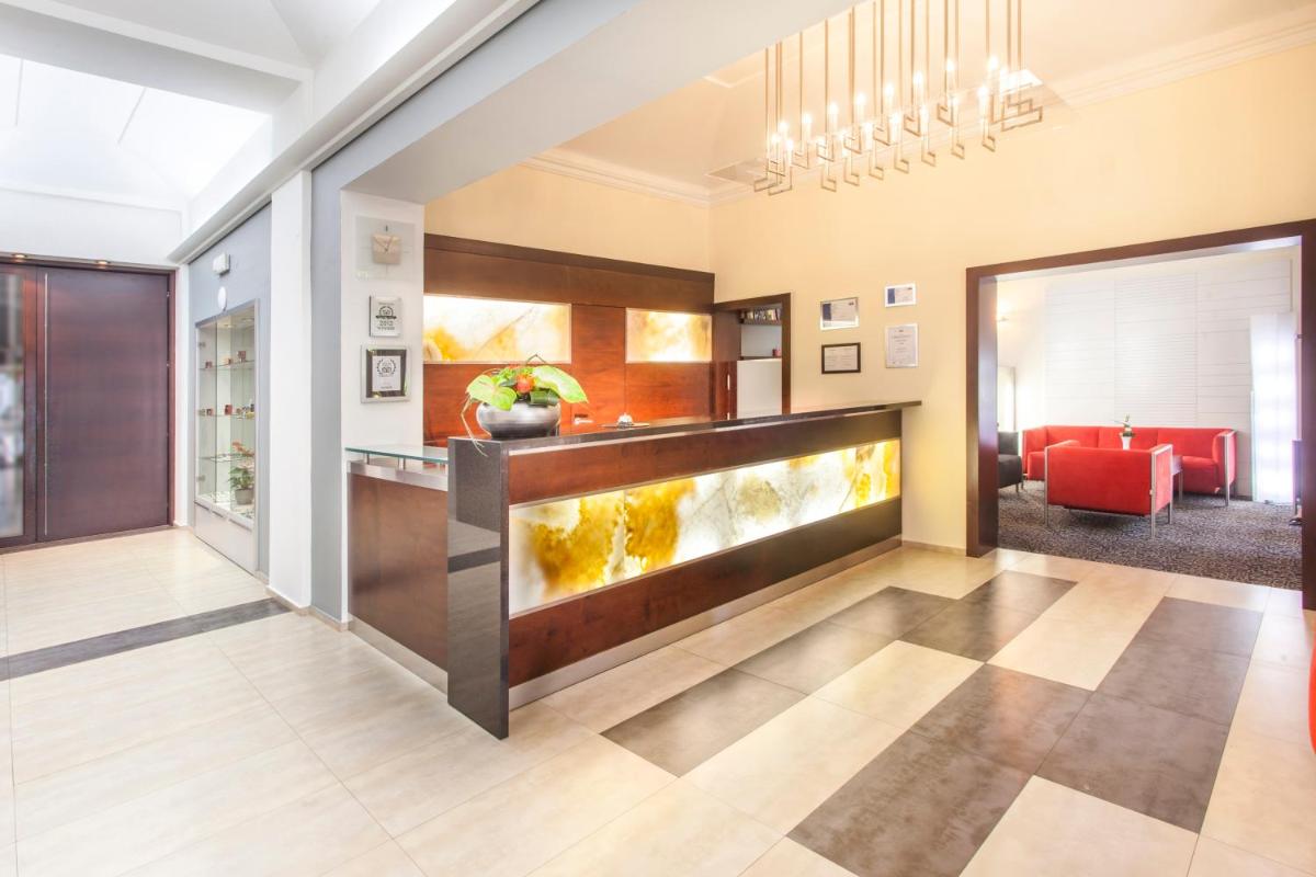 Image 3 of Hotel Lunik