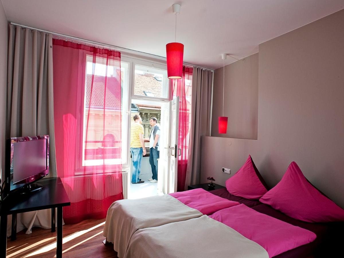 Image 1 of Hotel PurPur
