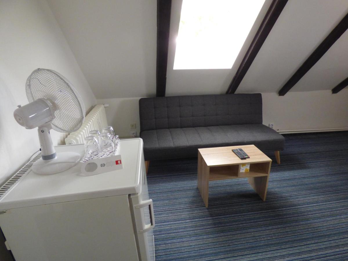 Image 2 of Hotel Svornost