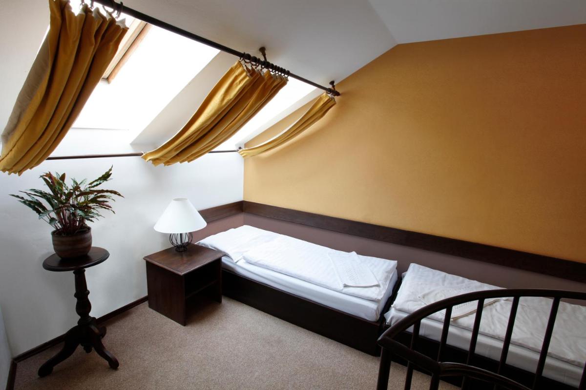 Image 1 of Hotel U Kříže
