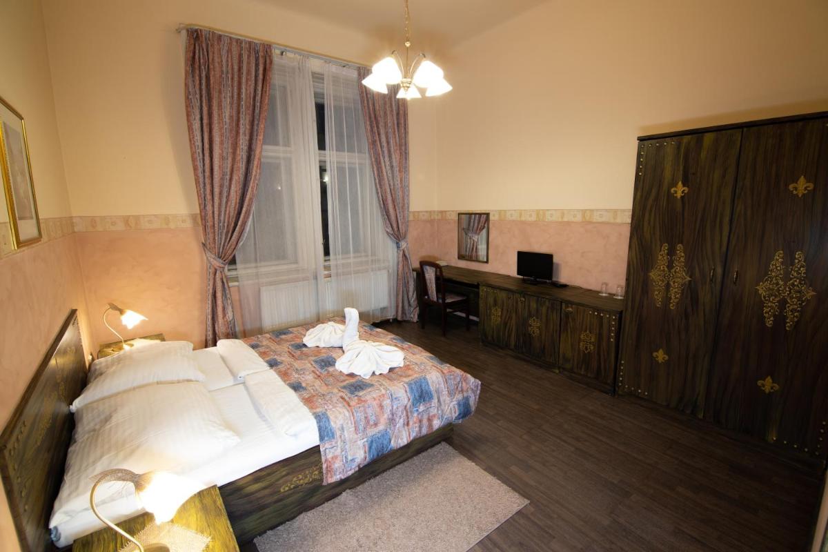 Image 6 of Hotel Victor