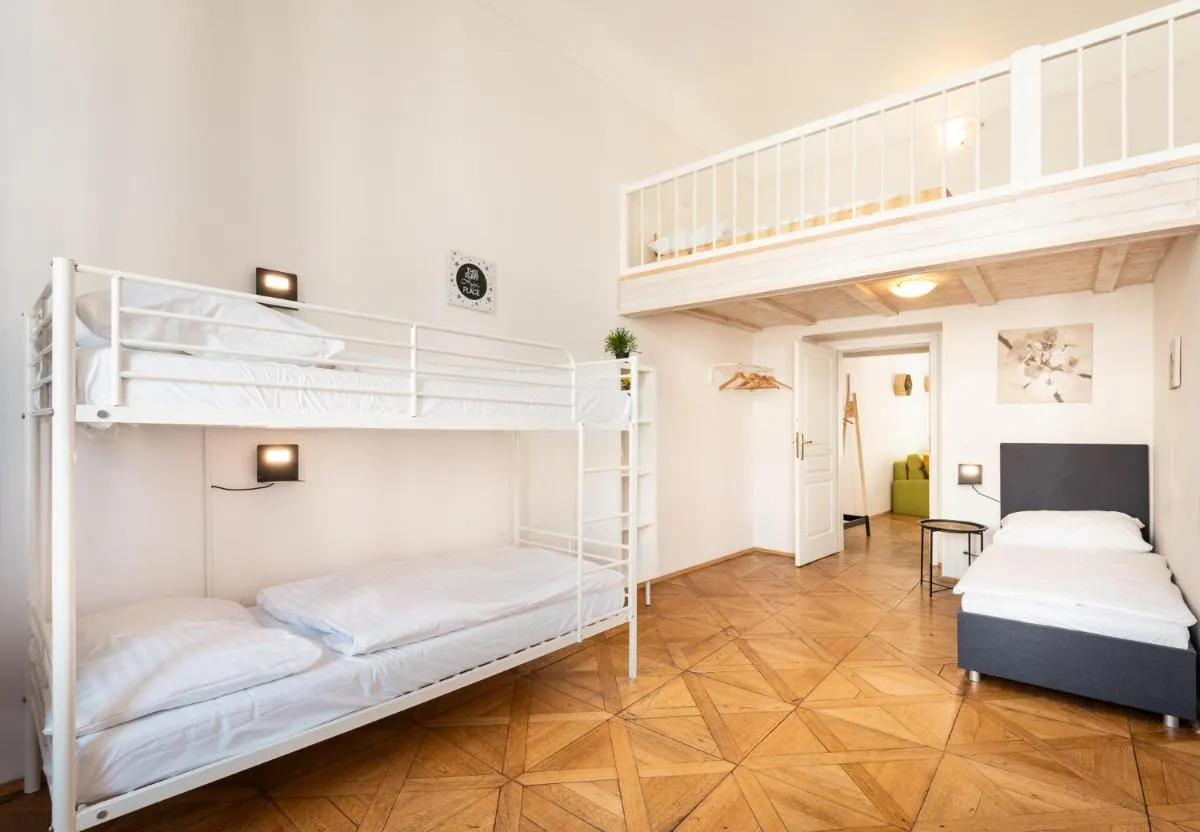 Hybernska Apartments by Pragueforyou - 2
