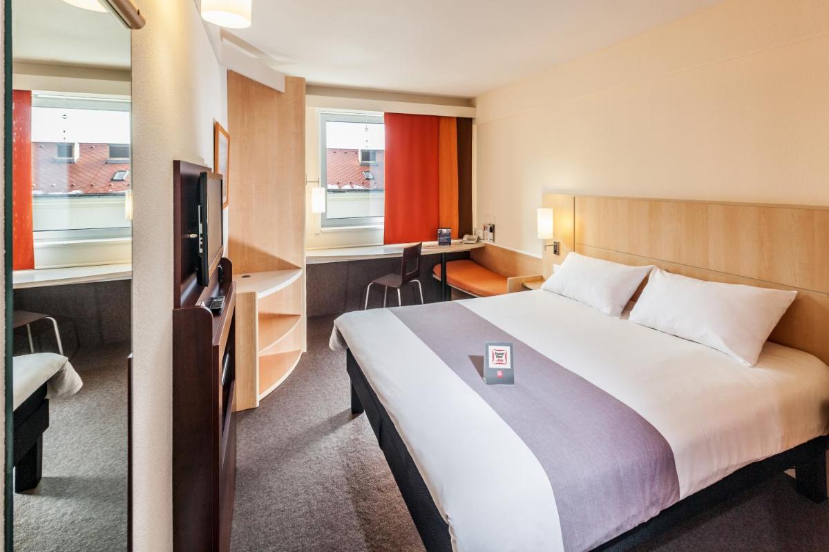 Image 1 of Ibis Praha Mala Strana