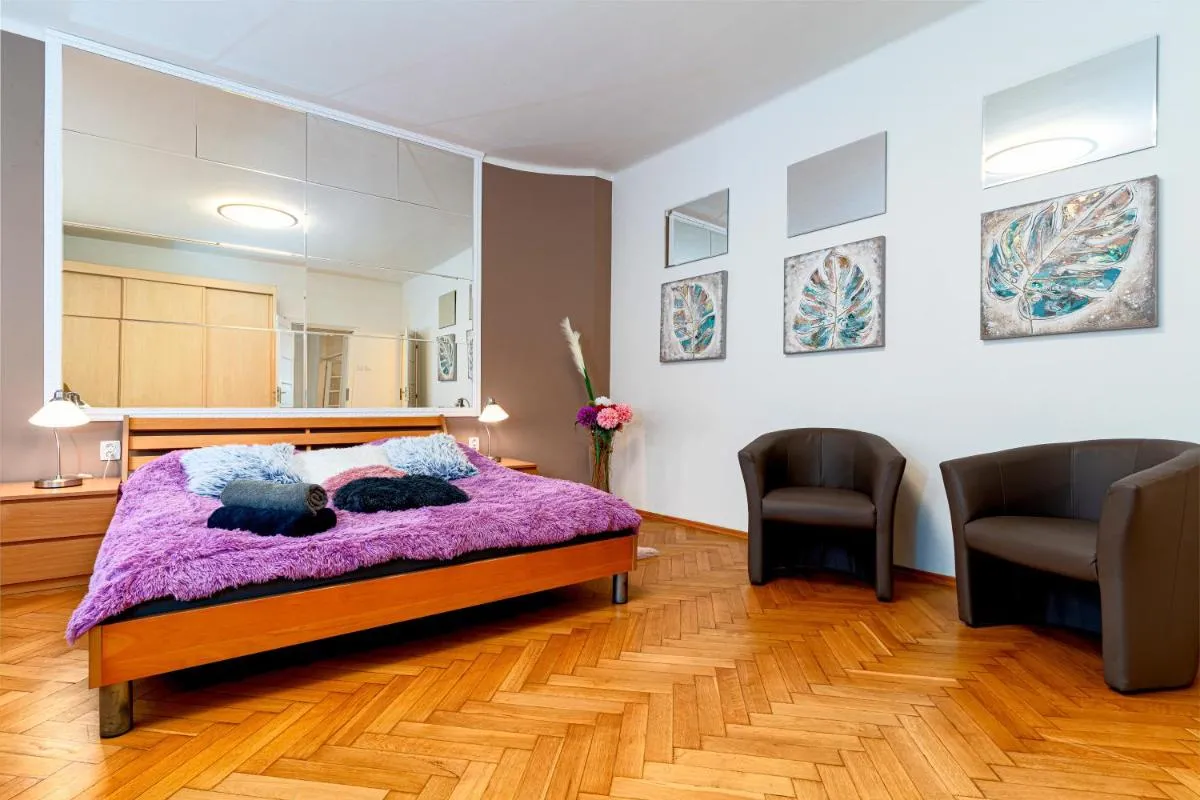 Kingdom of Skylight - 2