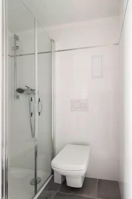Image 3 of LOVELY Prague Apartment