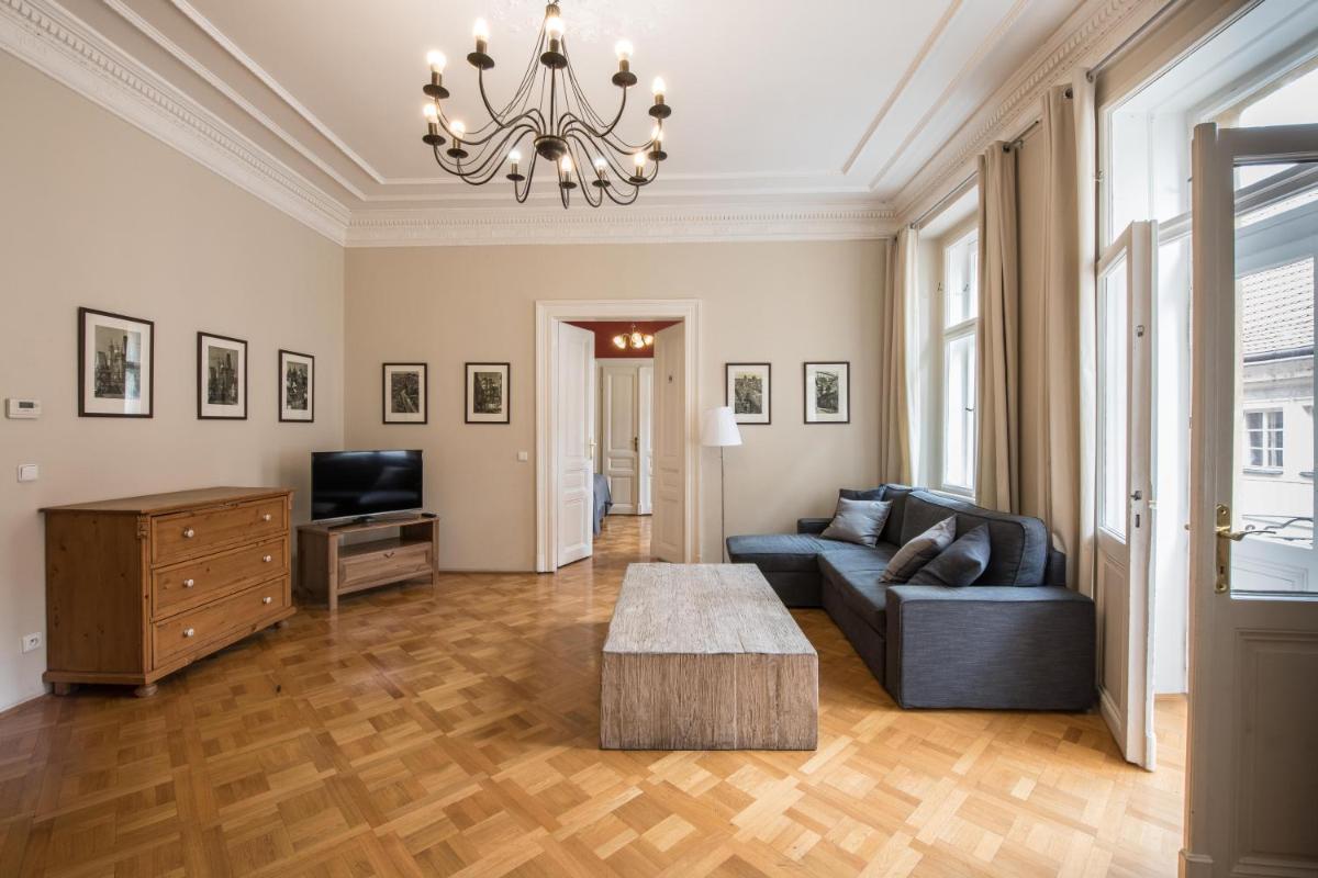 Image 4 of Liliova Apartments