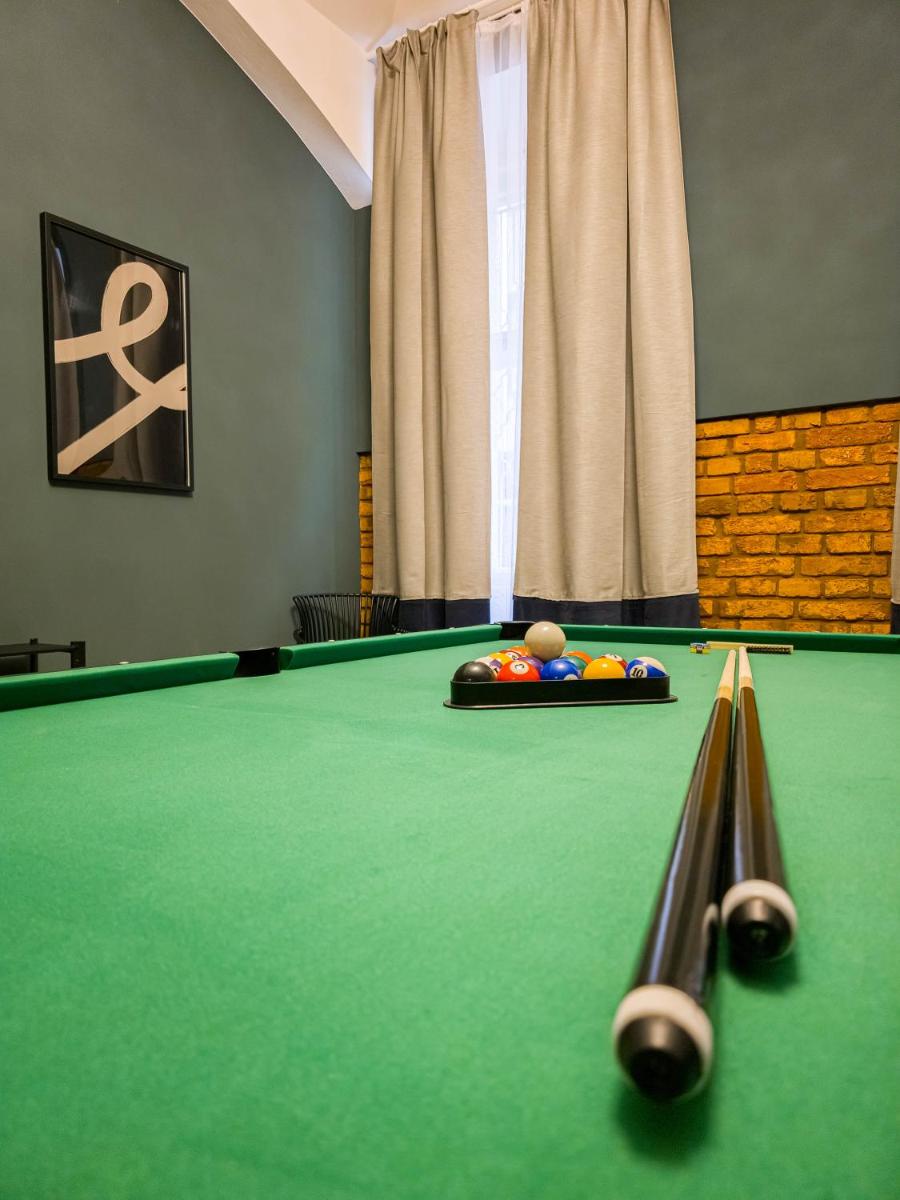 Image 3 of Magnificent Apartment with Sauna and Billiards