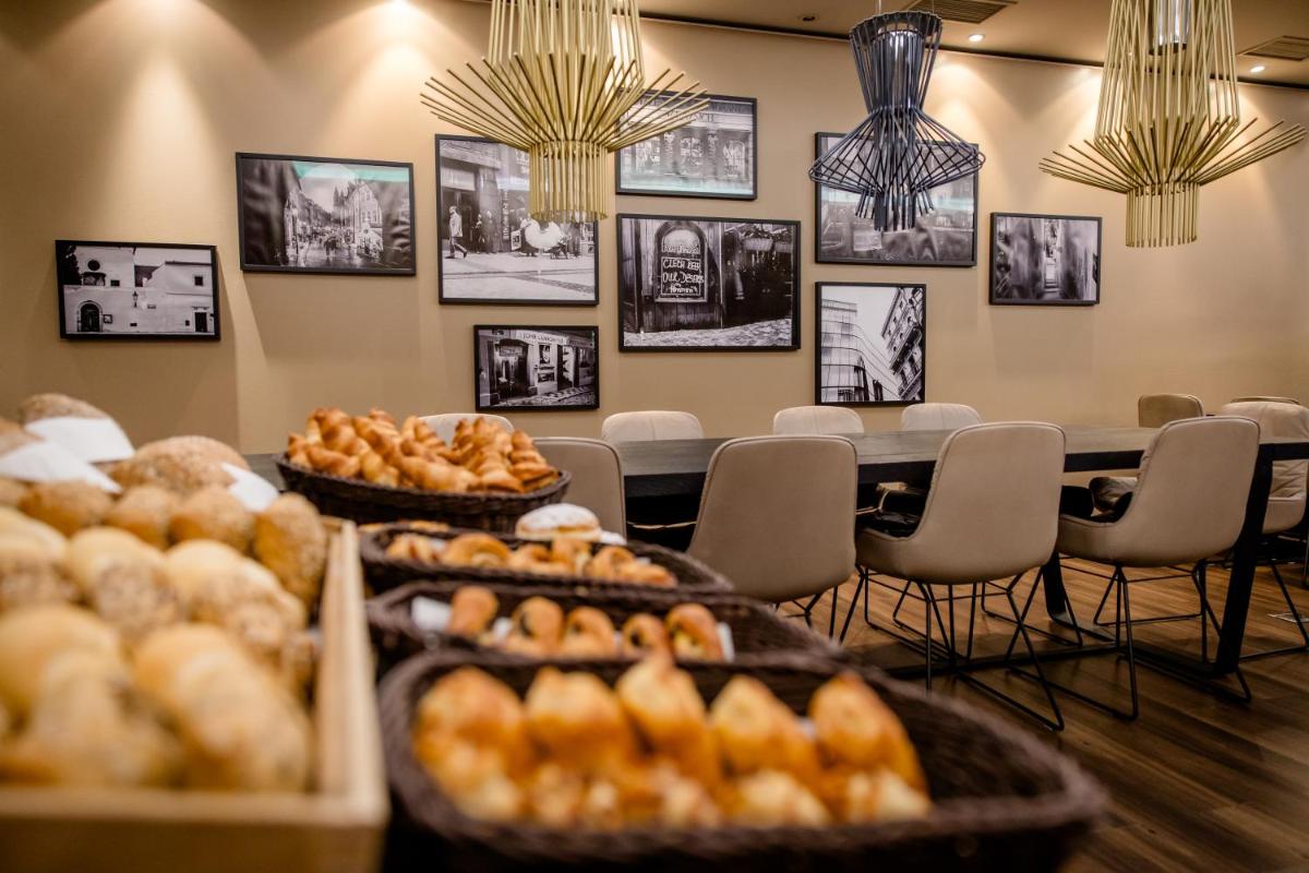 Image 6 of Motel One Prague-Florentinum