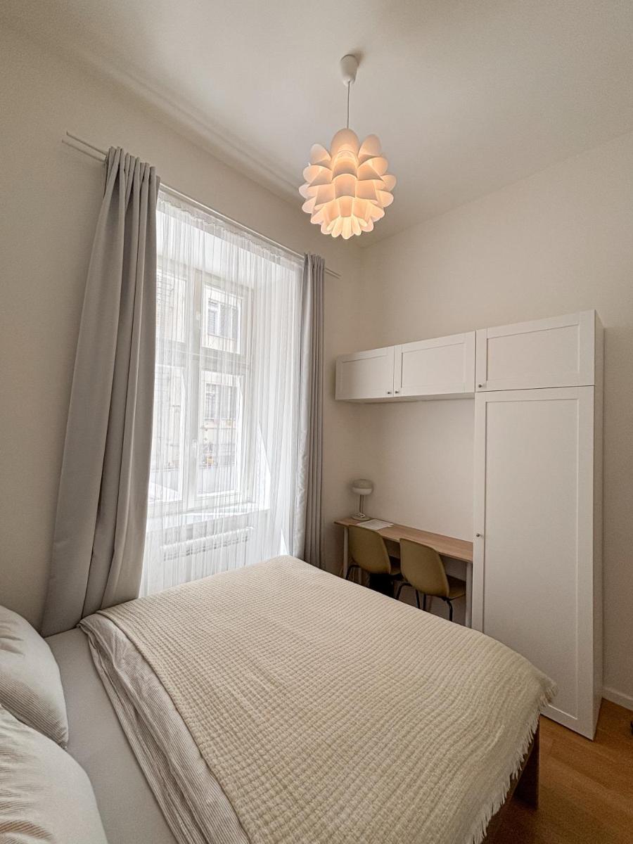 Image 5 of Museum Park Apartment
