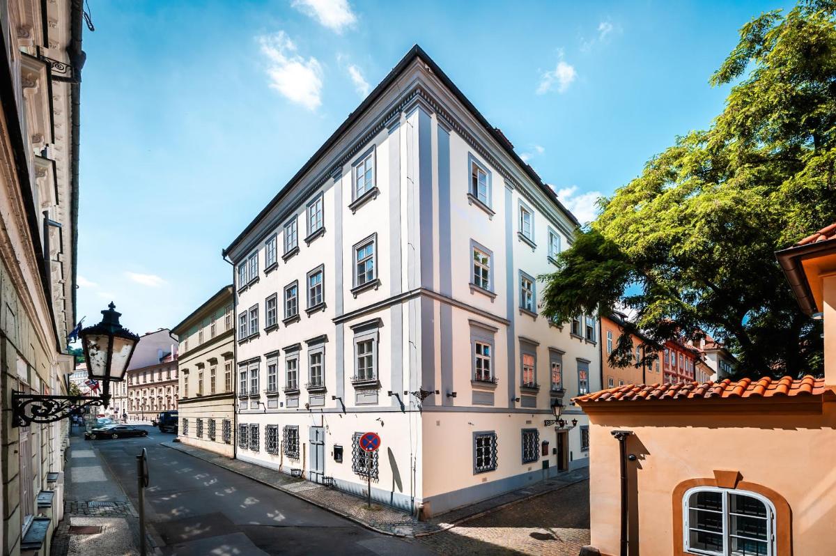 Image 5 of Nosticova Heritage