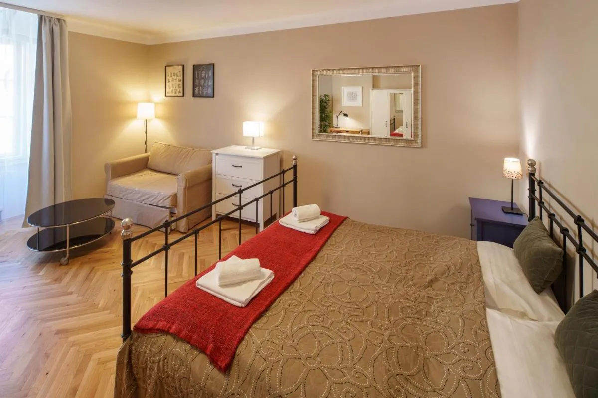 Old Town – Templova Apartments - 2