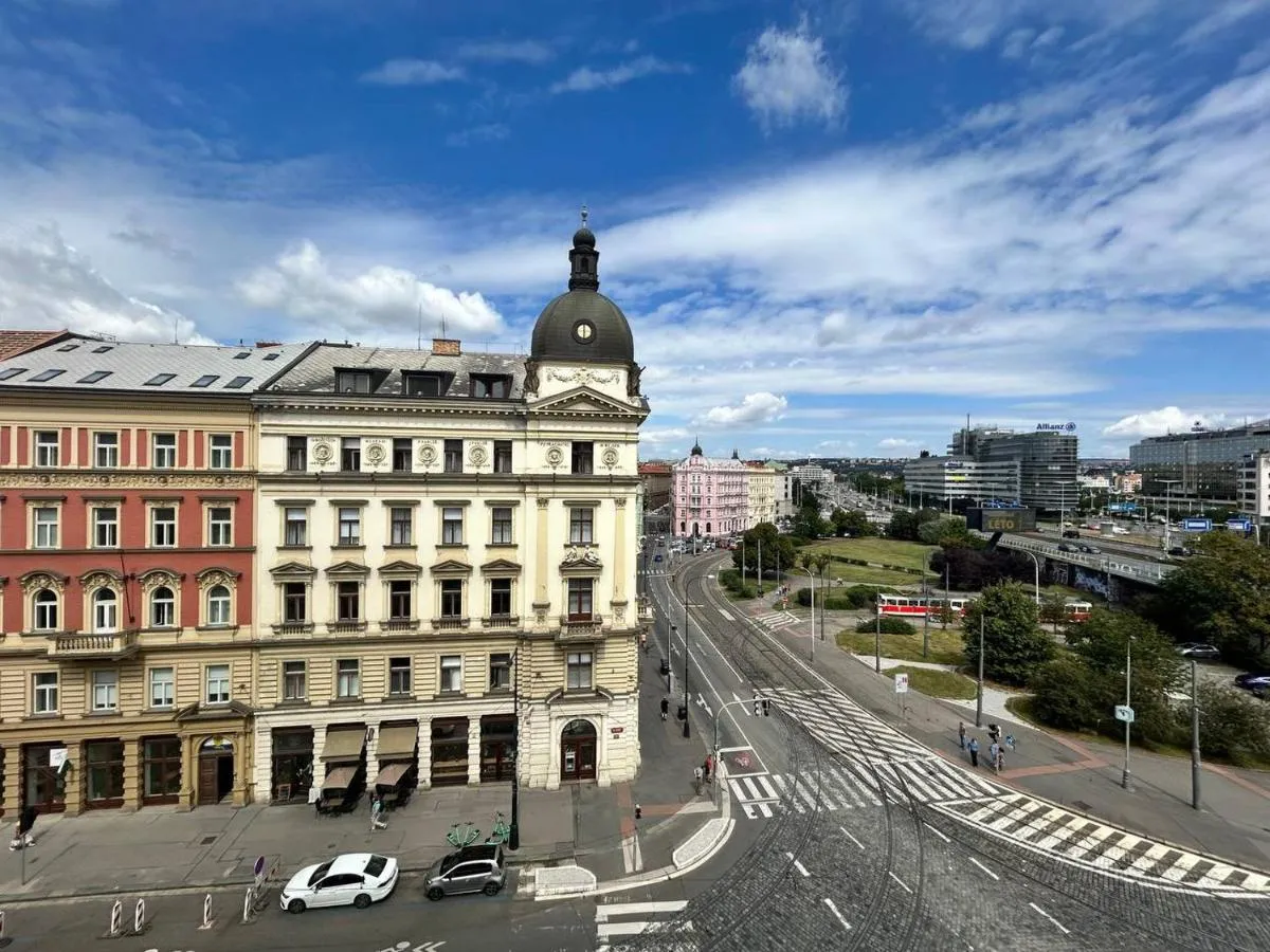 Powder Tower Suites - 2