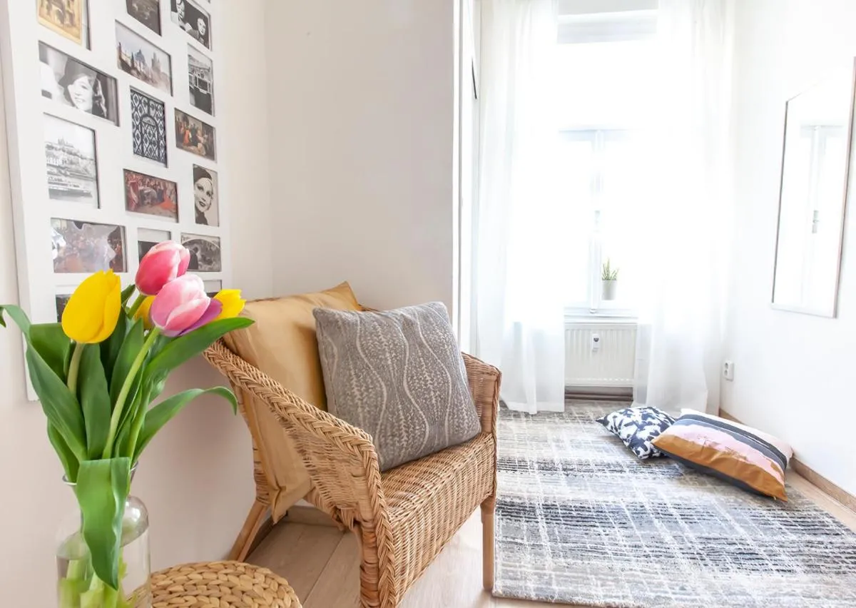 Prague Castle Garden Apartment - 2