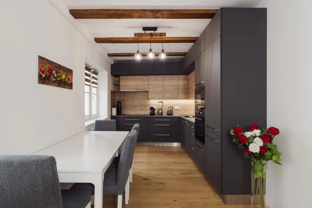 Prague Old Town Liliova Garden - 3