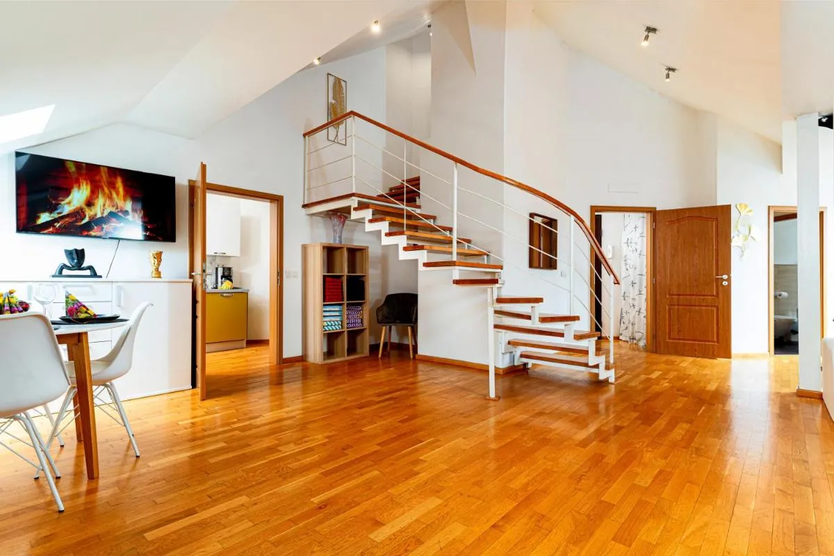 River Deluxe Suite - 3