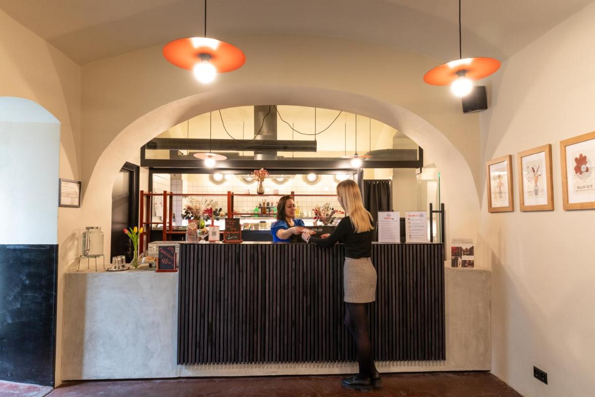 Image 6 of Sir Toby’s Midtown