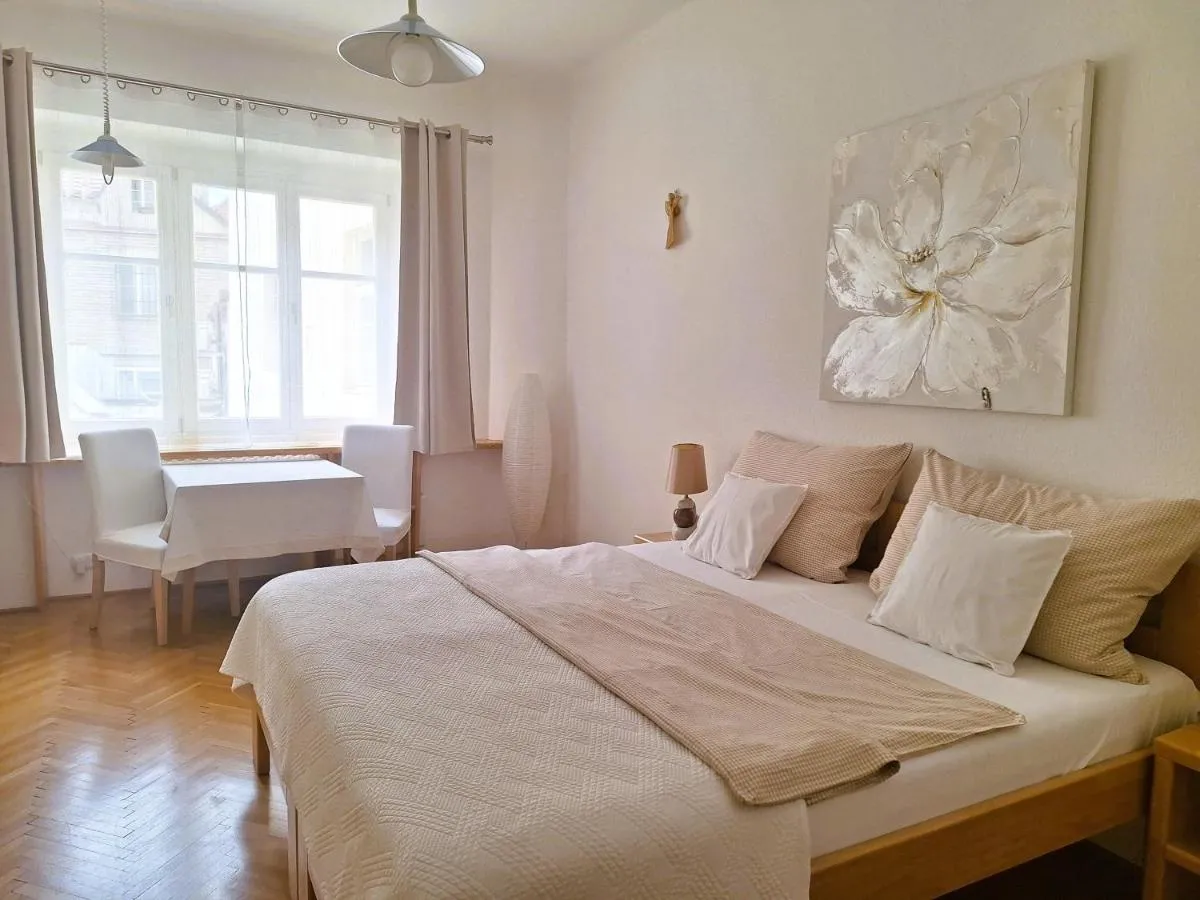 St. Hubert House - 2