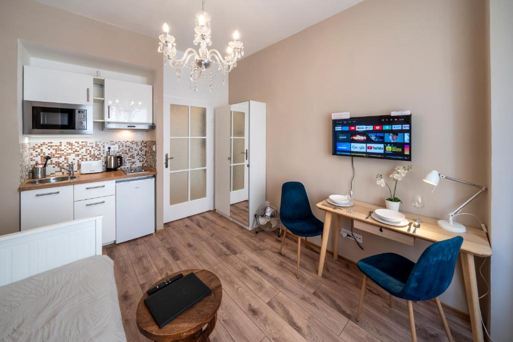 Image of Studio Apartment – Tower Petrin