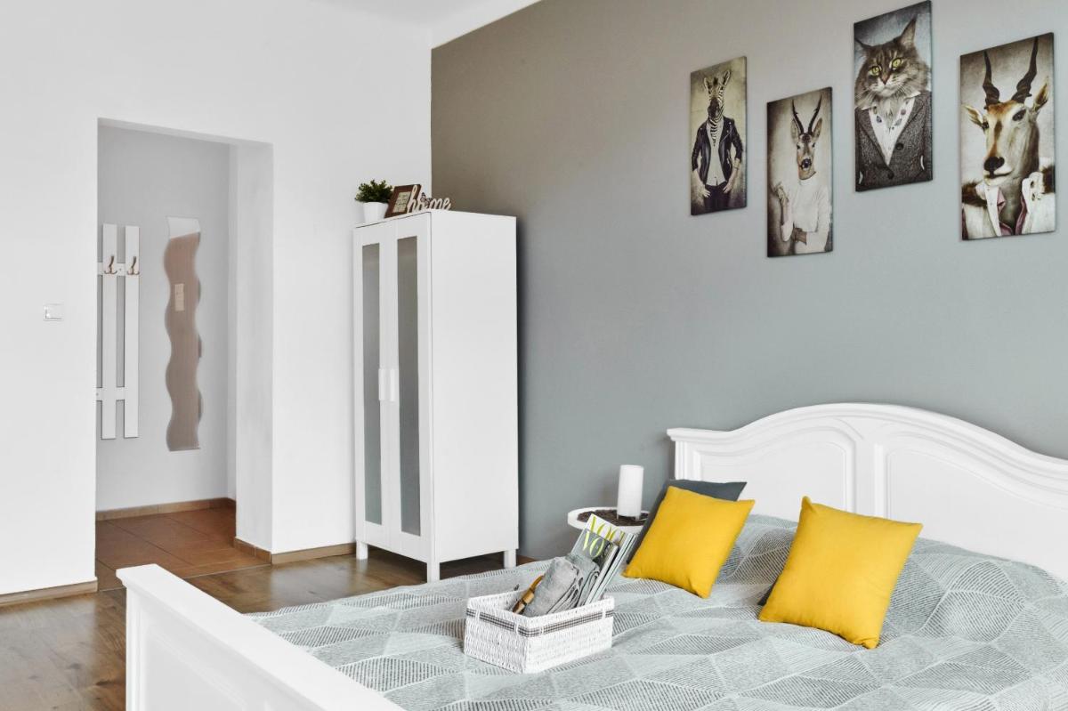 Image 5 of Stylish Apartment in Heart of Žižkov Near Iconic Sites