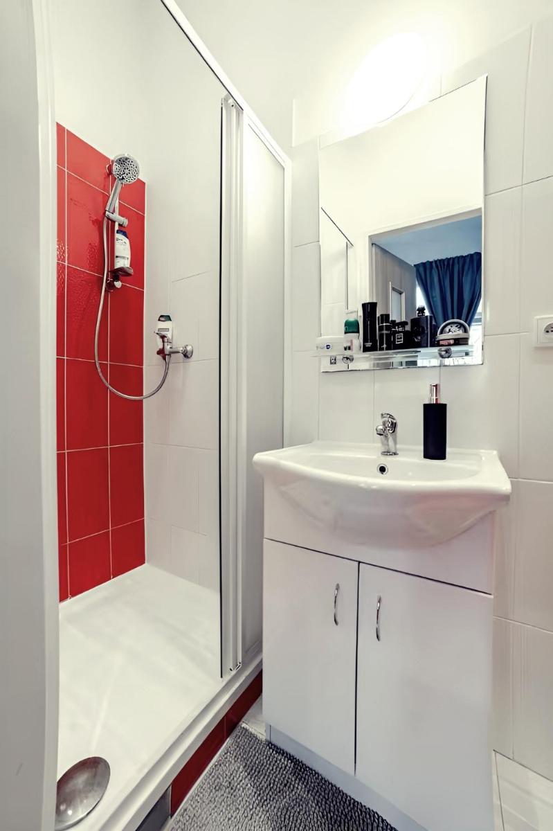 Image 3 of Stylish Apartment in Heart of Žižkov Near Iconic Sites
