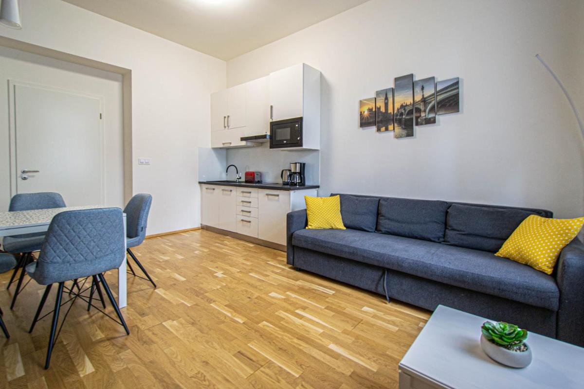 Image 3 of Stylish apartment in Prague best gastronomic area