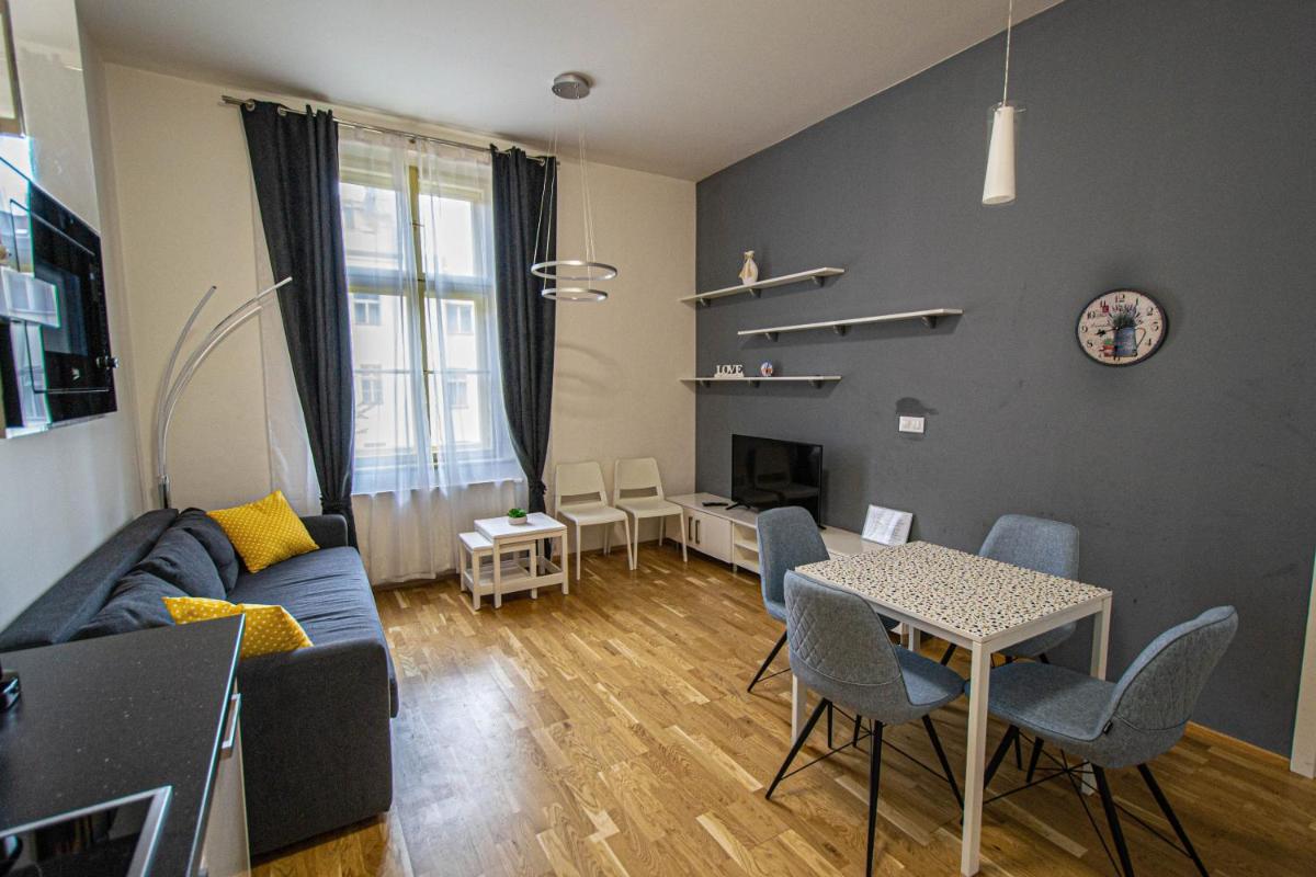 Image 4 of Stylish apartment in Prague best gastronomic area