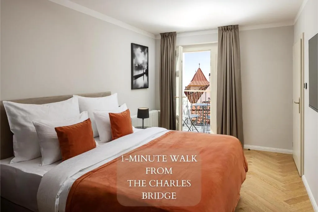 The Bridge Residence by Little King