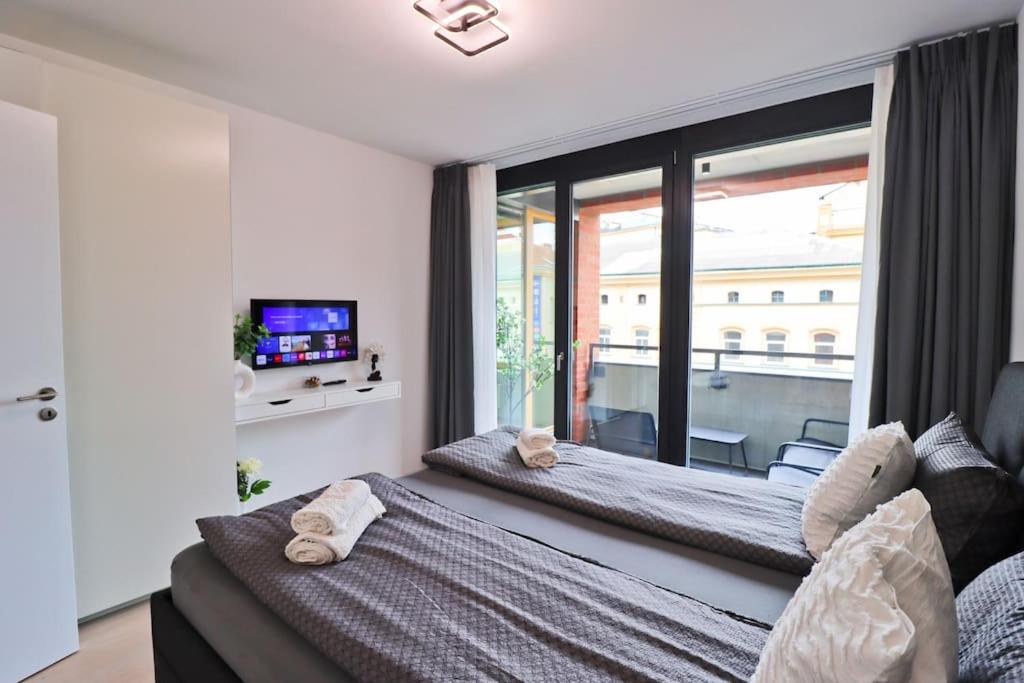 Image 1 of The Peony Apartment in Smichov, Prague 5
