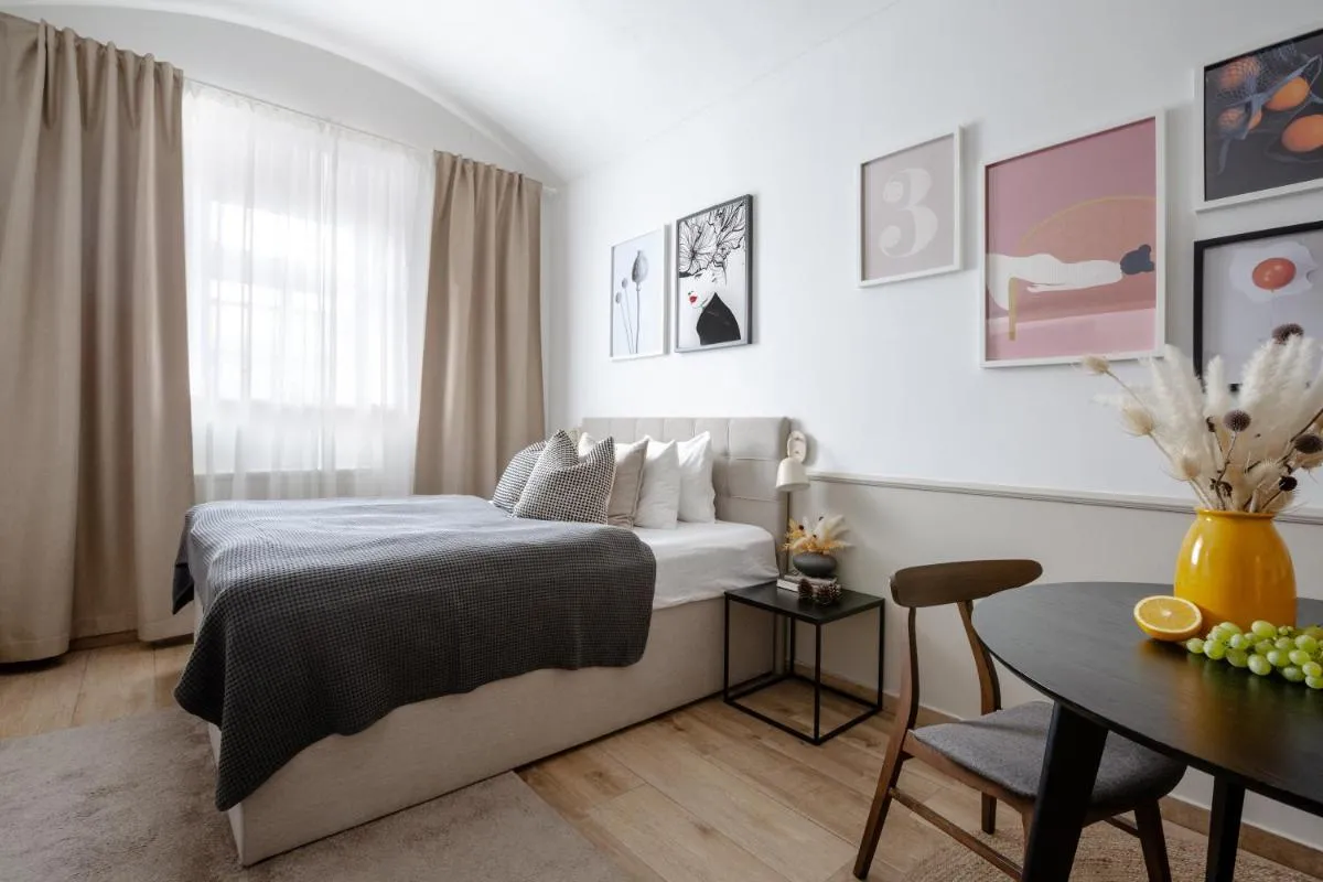 TurnKey I Elegant Studio by National Museum - 2