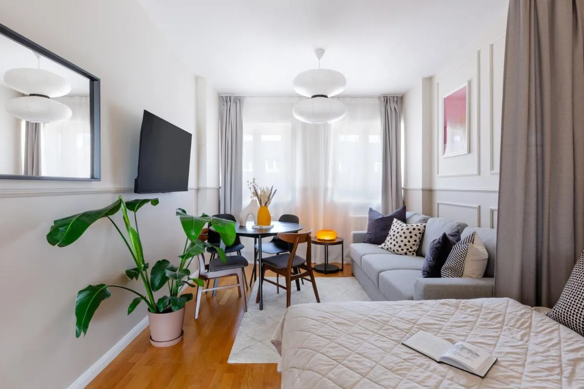 TurnKey I Vineyard Terrace Apartments - 2